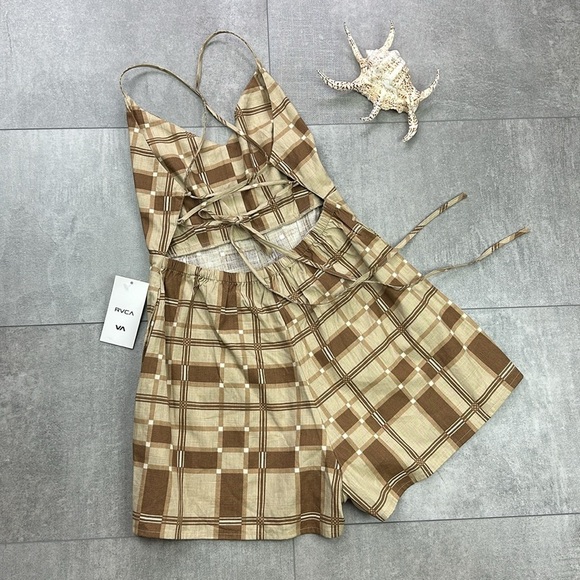 🔆RVCA🔆 SATURDAY ROMPER cute adjustable, comfortable shorts retro - Picture 13 of 14